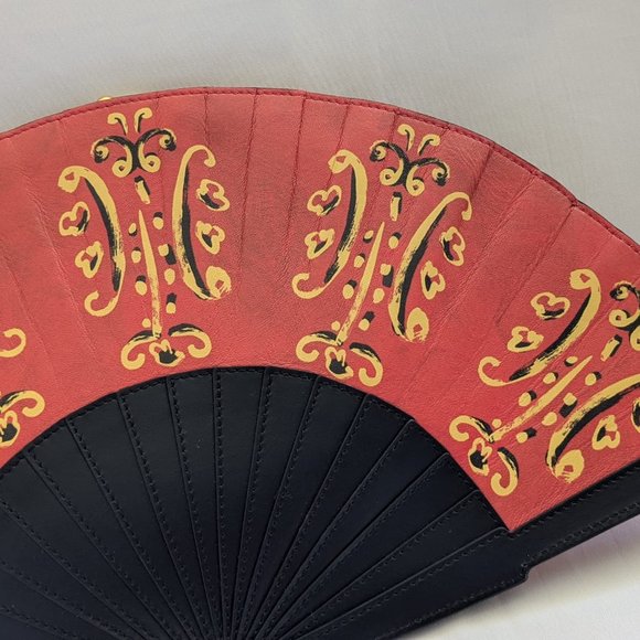 SS20 Moschino Couture Jeremy Scott Fan Leather Clutch Bag w/silky tassel - Picture 7 of 16